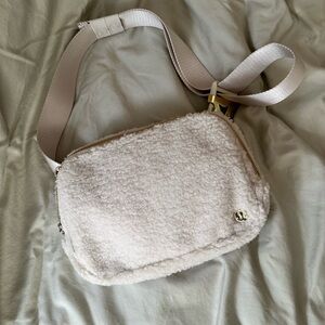 LULULEMON BAG